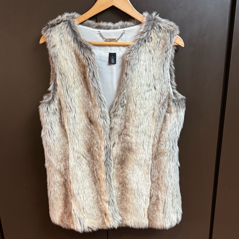WHBM Womens Faux Fur Vest sz Small